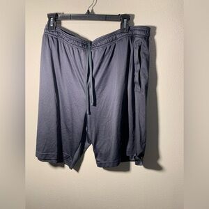 Under Armour Heatgear Shorts, loose style - Gray